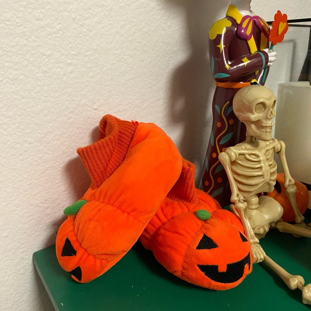 Pumpkin Jack-o-Lantern Halloween Slippers Size 5/6 Toddler